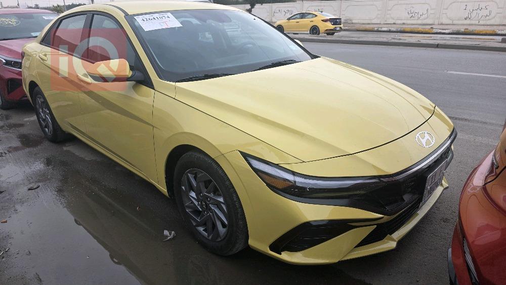 هیۆندای ئەلەنترا